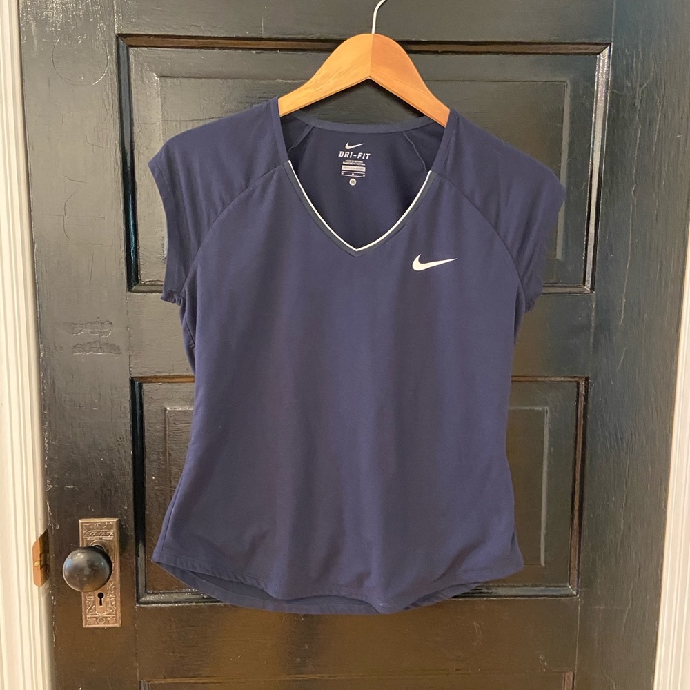 Nike Dri-fit top